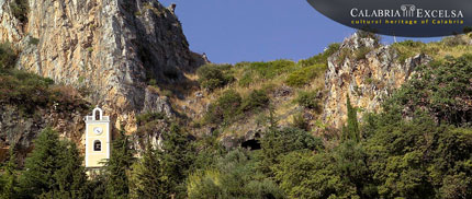 calabria excelsa santuario madonna della grotta